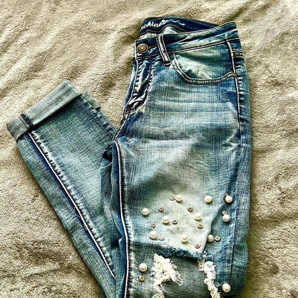 Machine Destroyed Cropped Jeans! Pearl accents! Sz Xs - Picture 4 of 13